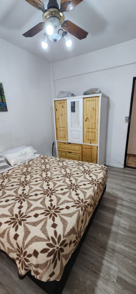TIPO CASA EN PLANTA BAJA DE 3 AMB CON PATIO Y COCHERA