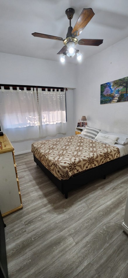 TIPO CASA EN PLANTA BAJA DE 3 AMB CON PATIO Y COCHERA
