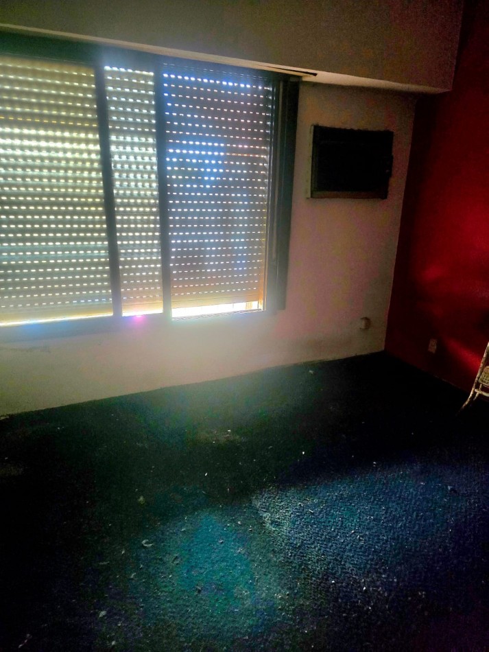 CASA  3 AMBIENTES MAS DTO.,  LOTE 30MTS, IDEAL CONSTRUCTOR