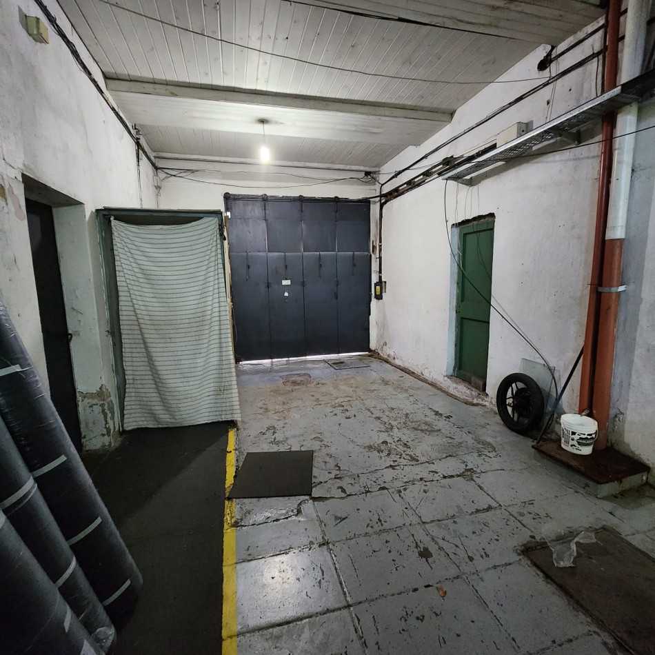 GALPON EN ALQUILER 590 M2 TOTALES (APROX)