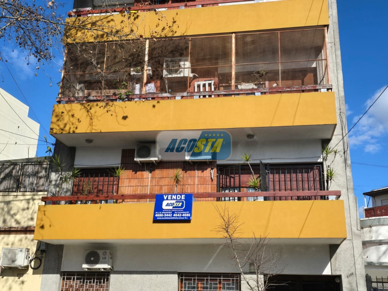 DEPARTAMENTO DE 3 AMB. AL FRENTE CON BALCON