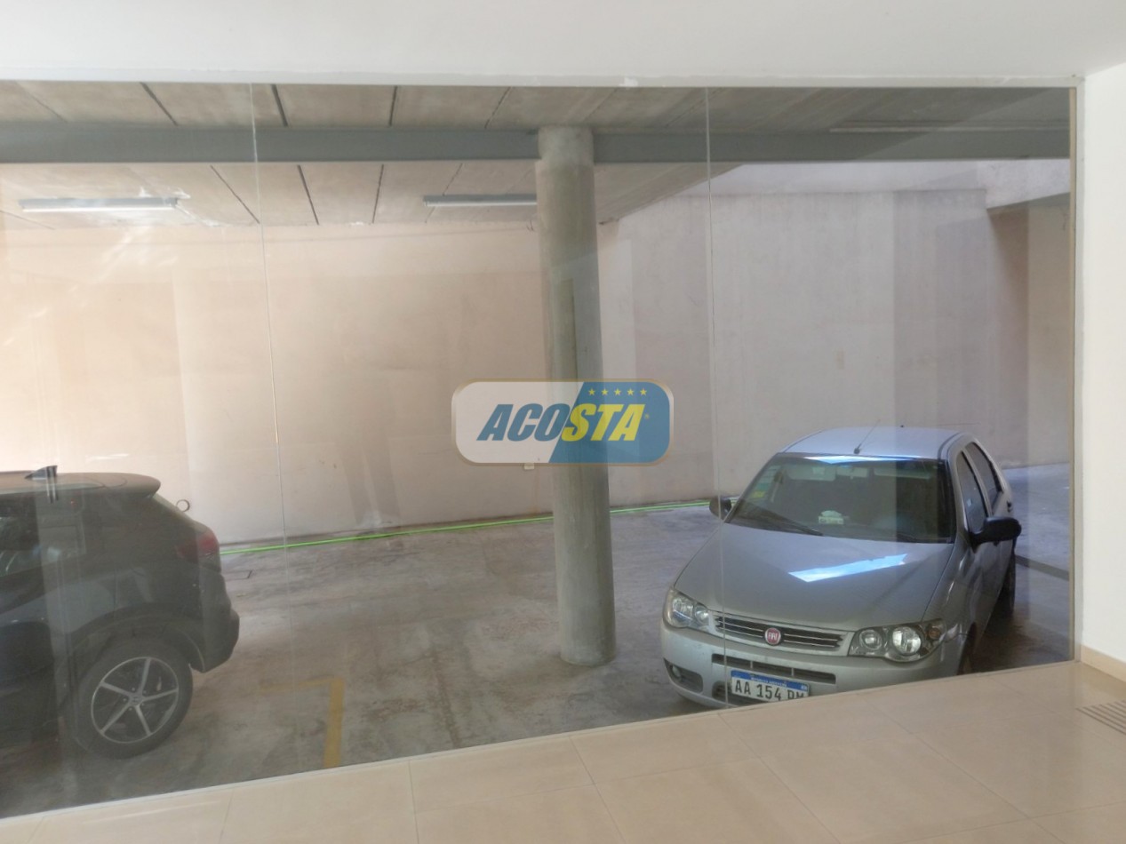 DTO. 2 AMB. EN VENTA CON COCHERA