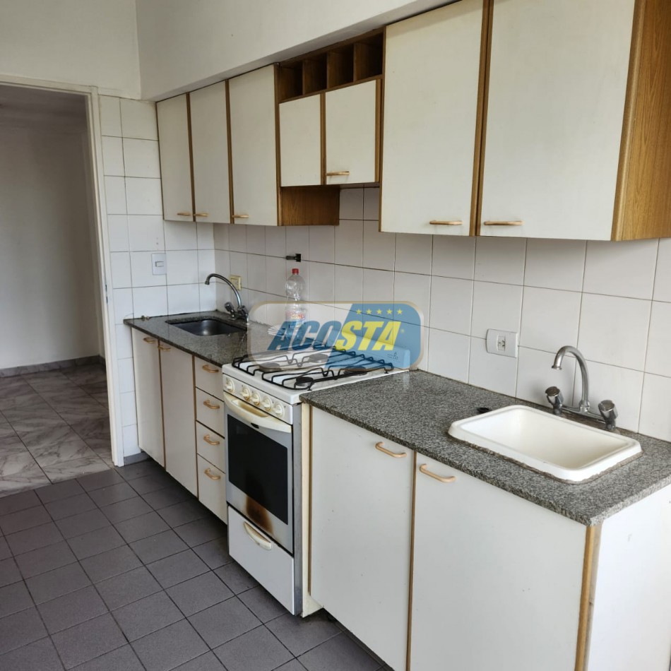 ALQUILER DEPARTAMENTO 3 AMBIENTES CON BALCON, TORRES SOL DE LURO