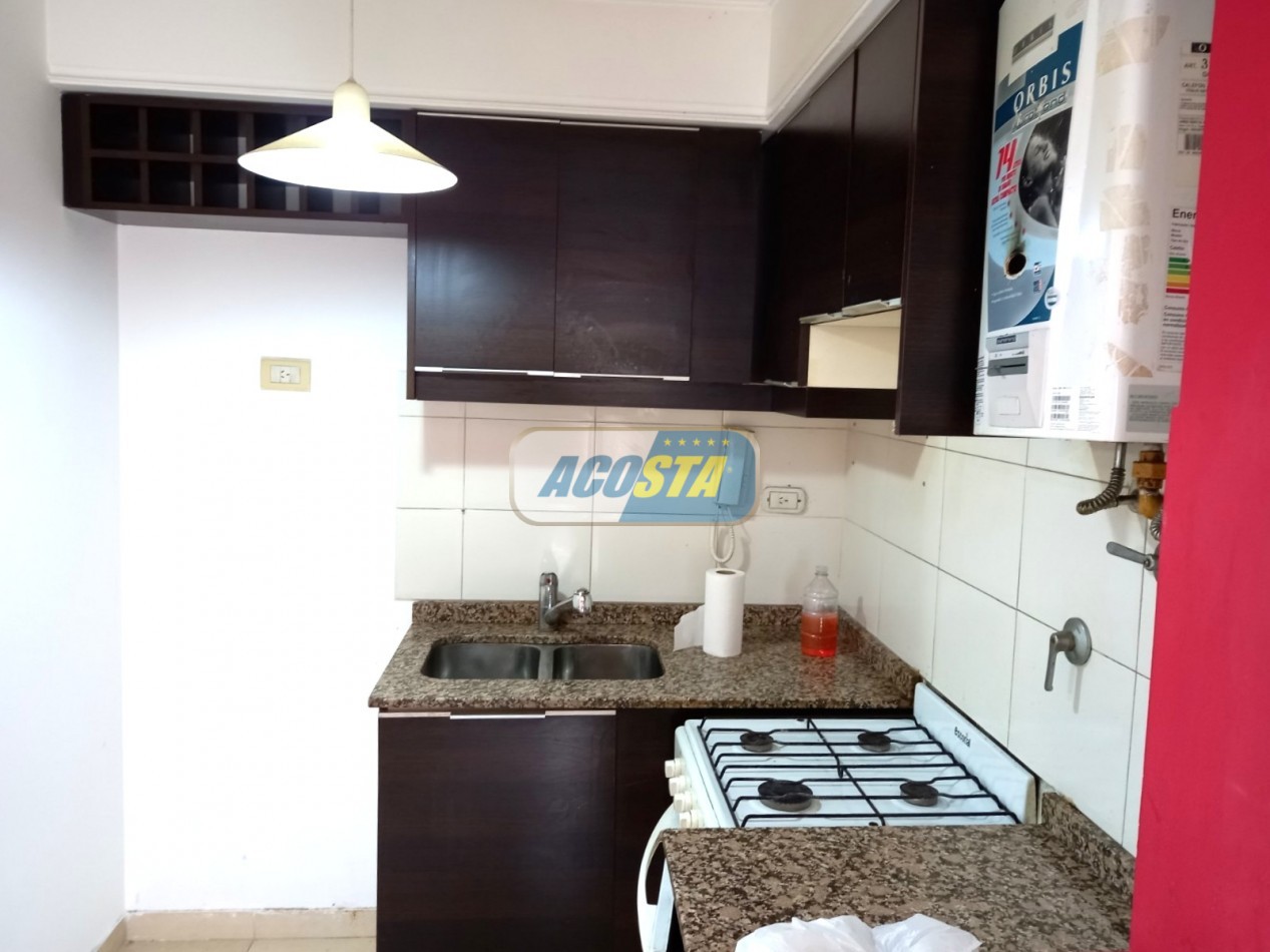 DTO. 2 AMB. EN VENTA CON COCHERA