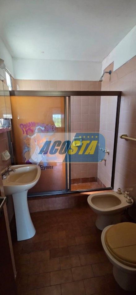 DEPARTAMENTO 2 AMBIENTES AL FRENTE , A 200MTS AV. J. B. ALBERDI