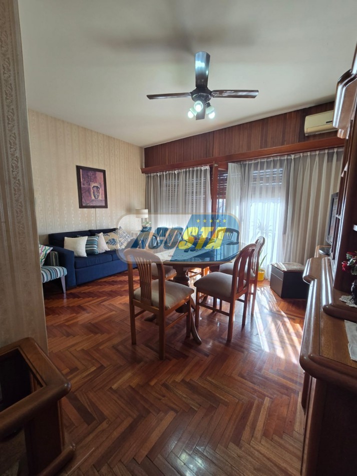 DEPARTAMENTO DE 3 AMB. AL FRENTE CON BALCON