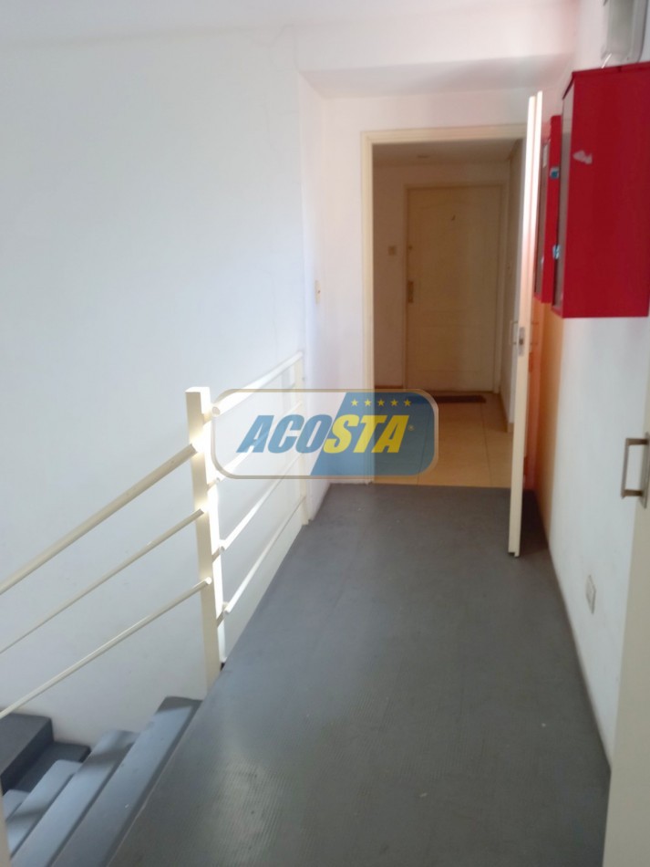 DTO. 2 AMB. EN VENTA CON COCHERA