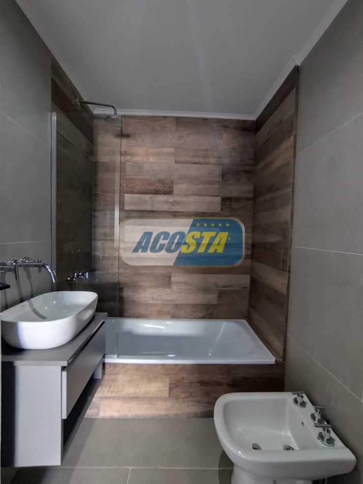 DEPARTAMENTO 2 AMBIENTES A ESTRENAR,  CON BALCON, DE CATEGORIA