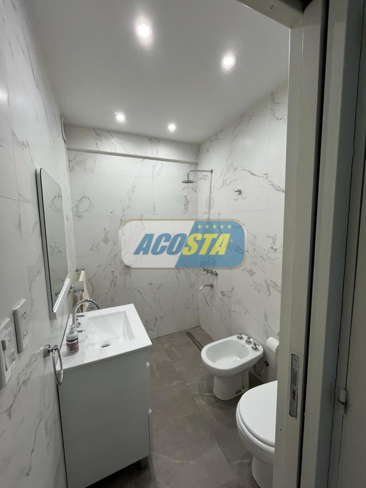 ALQUILER DEPARTAMENTO DE 2 AMB. EN PB CON PATIO, A NUEVO.