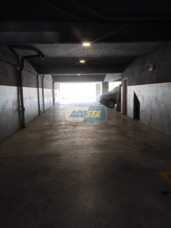 EDIFICIO CON ULTIMAS UNIDADES A ESTRENAR, 2 Y 3 AMBIENTES, CON COCHERA Y TERRAZA