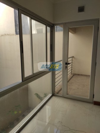 EDIFICIO CON ULTIMAS UNIDADES A ESTRENAR, 2 Y 3 AMBIENTES, CON COCHERA Y TERRAZA