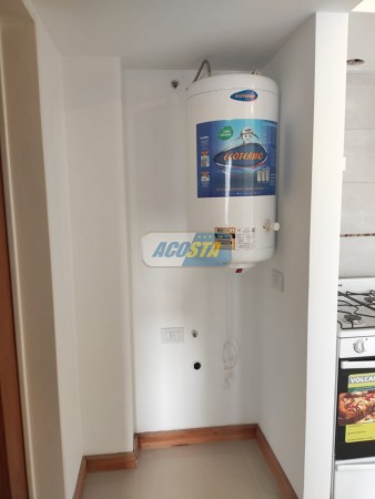 EDIFICIO CON ULTIMAS UNIDADES A ESTRENAR, 2 Y 3 AMBIENTES, CON COCHERA Y TERRAZA