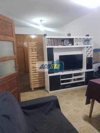 2 AMBIENTES CON TERRAZA EN LINIERS. IDEAL PARA REFACCIONAR Y AMPLIAR