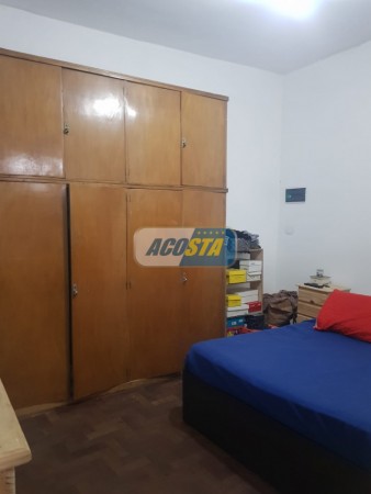 2 AMBIENTES CON TERRAZA EN LINIERS. IDEAL PARA REFACCIONAR Y AMPLIAR