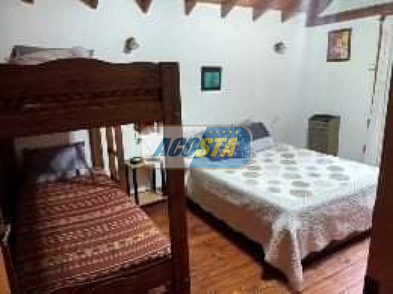HERMOSA CASA, MAR AZUL, MAS DTO 2 AMB, A 300 MTS DE LA PLAYA