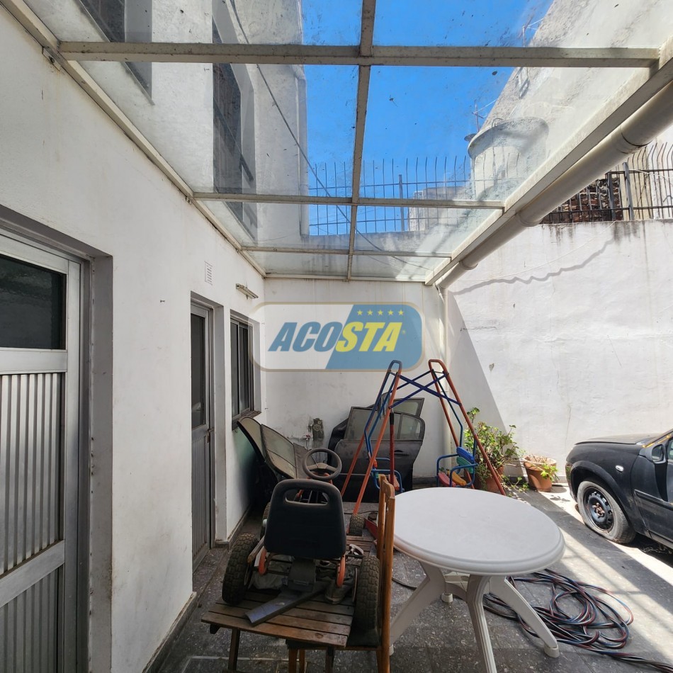 CASA 4 AMBIENTES CON PATIO, GARAGE Y TERRAZA CON PARRILLA