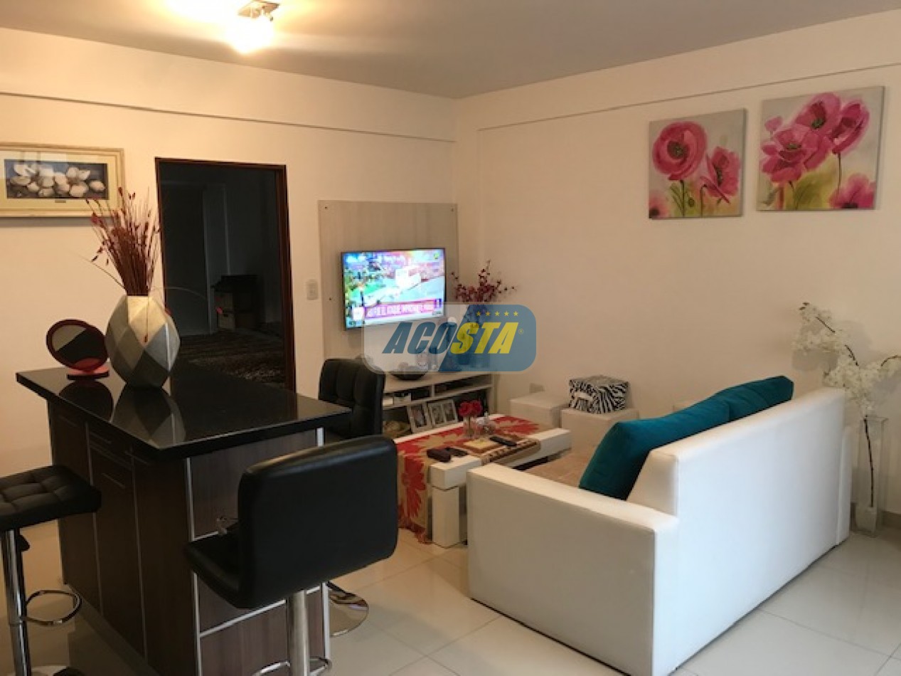 DEPARTAMENTO 2 AMBIENTES  CON COCHERA, OPORTUNIDAD!!