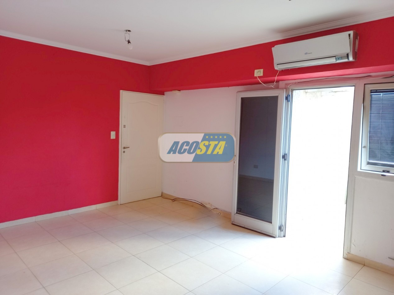 DTO. 2 AMB. EN VENTA CON COCHERA