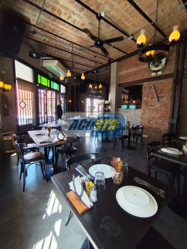 VENTA FONDO DE COMERCIO, HERMOSA PARRILLA A NUEVO, A MTS CTRO COMERCIAL MATADEROS