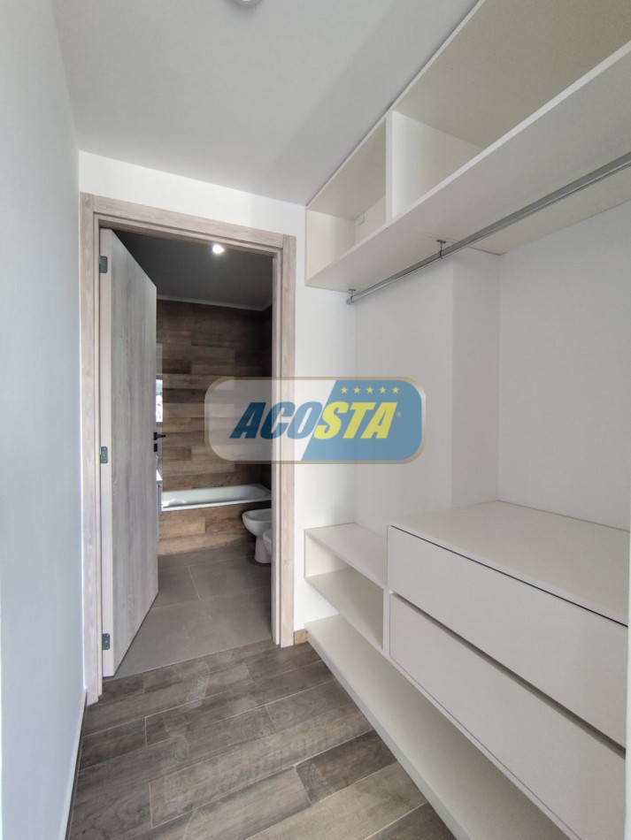 DEPARTAMENTO 2 AMBIENTES A ESTRENAR,  CON BALCON, DE CATEGORIA