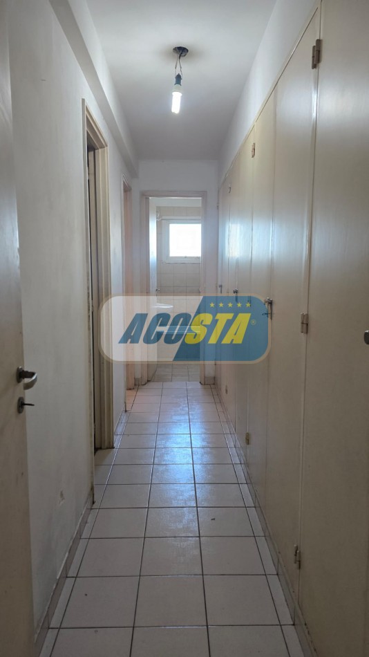 DEPARTAMENTO DE 3 AMBIENTES CON BALCON Y COCHERA
