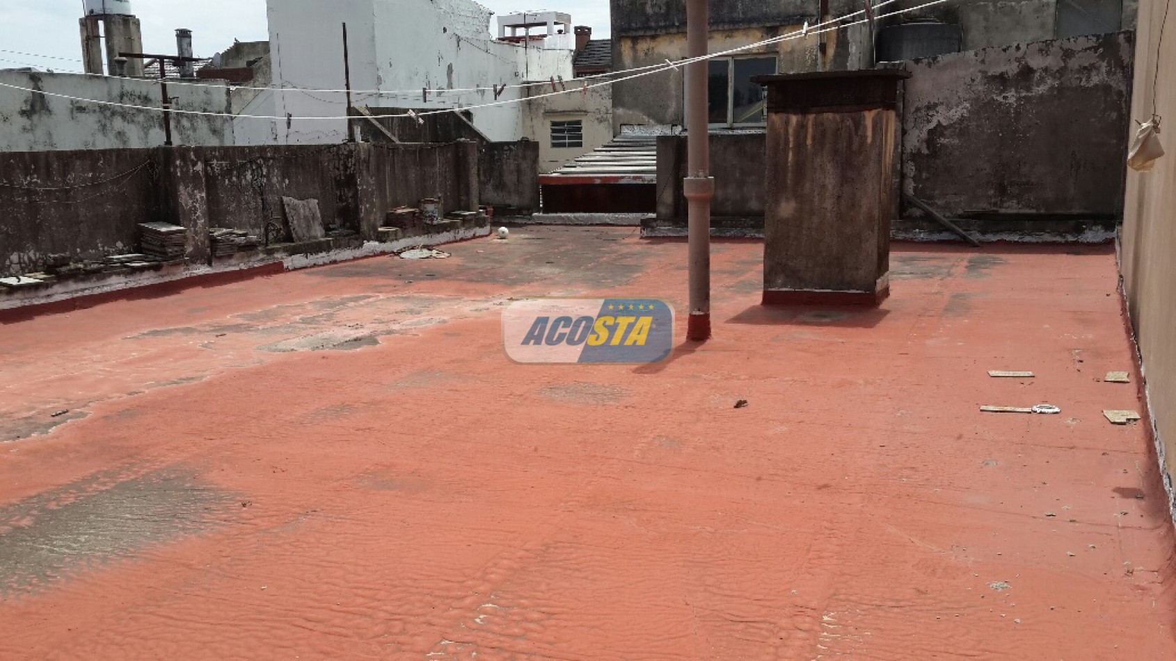 PH DE 3 AMBIENTES EN PB AL FONDO CON JARDIN Y TERRAZA