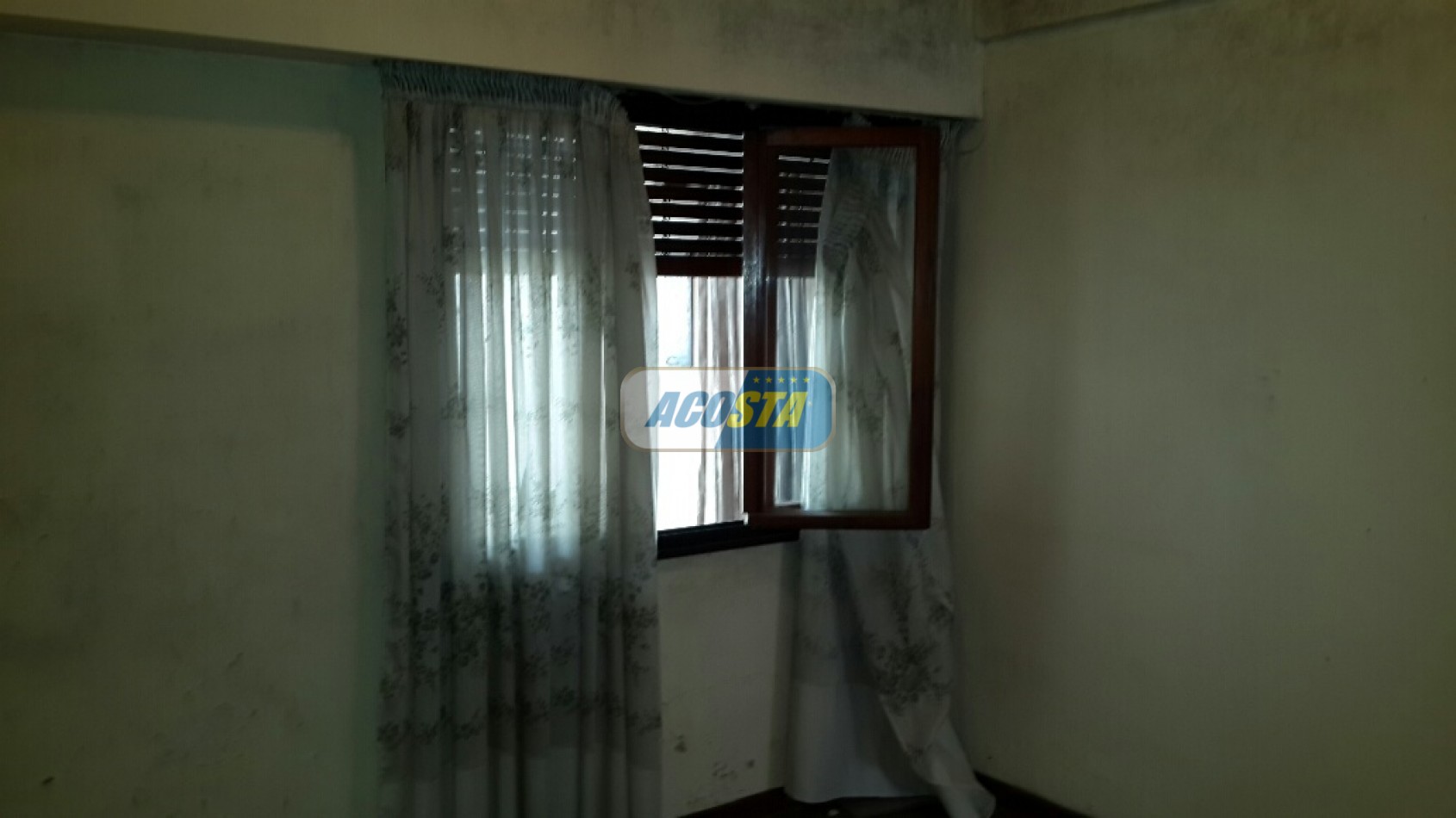 PH DE 3 AMBIENTES EN PB AL FONDO CON JARDIN Y TERRAZA