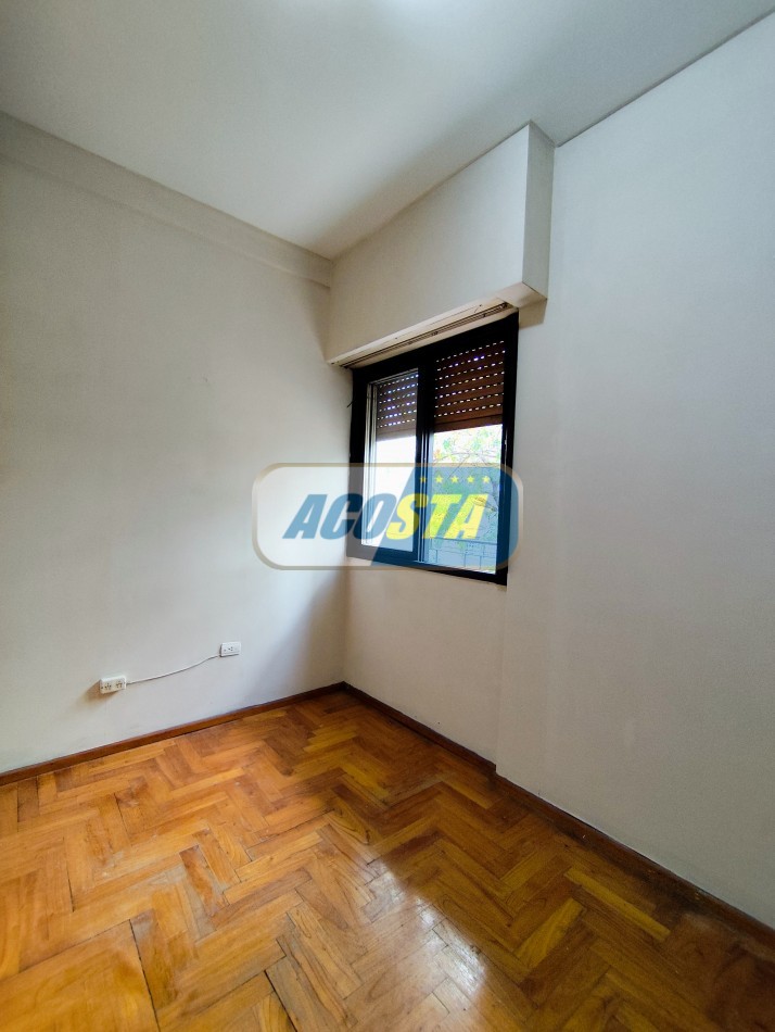 ALQUILER DTO. 3 AMBIENTES, POR ESCALERA , CON BALCON AL FRENTE