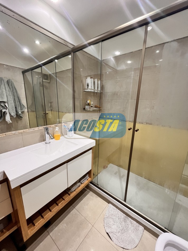 DEPARTAMENTO 4 AMBIENTES CON DEPENDENCIA