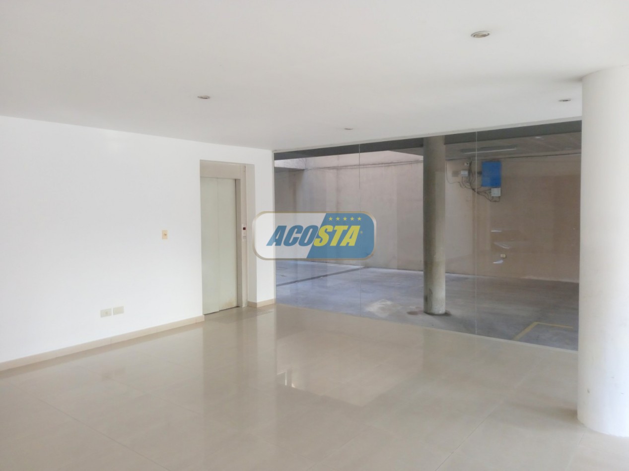 DTO. 2 AMB. EN VENTA CON COCHERA