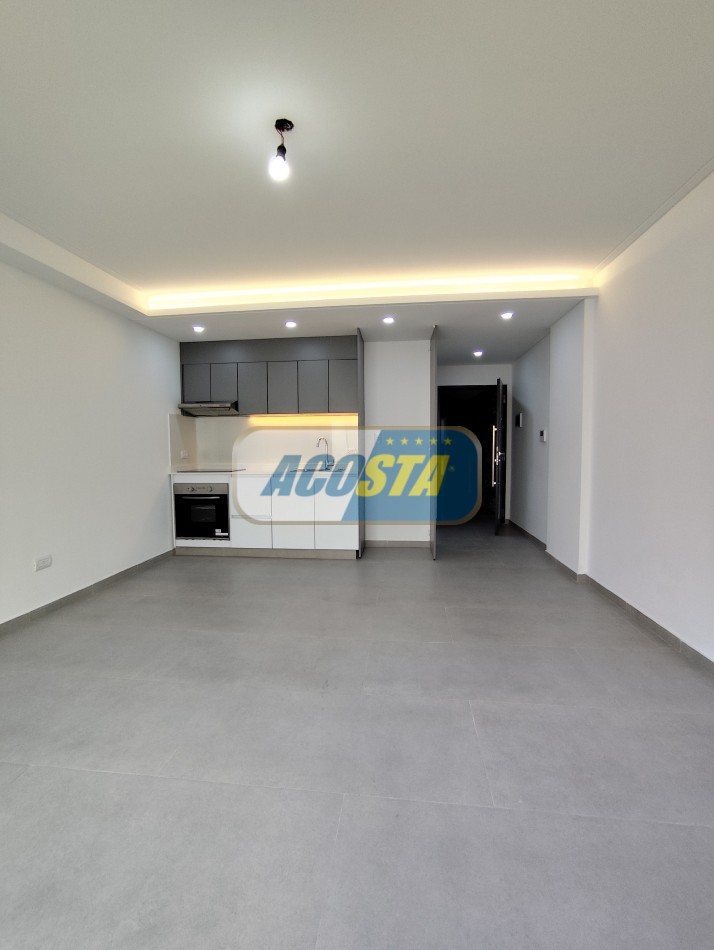 DEPARTAMENTO 1 AMBIENTE A ESTRENAR, CON PATIO, POSESION INMEDIATA!