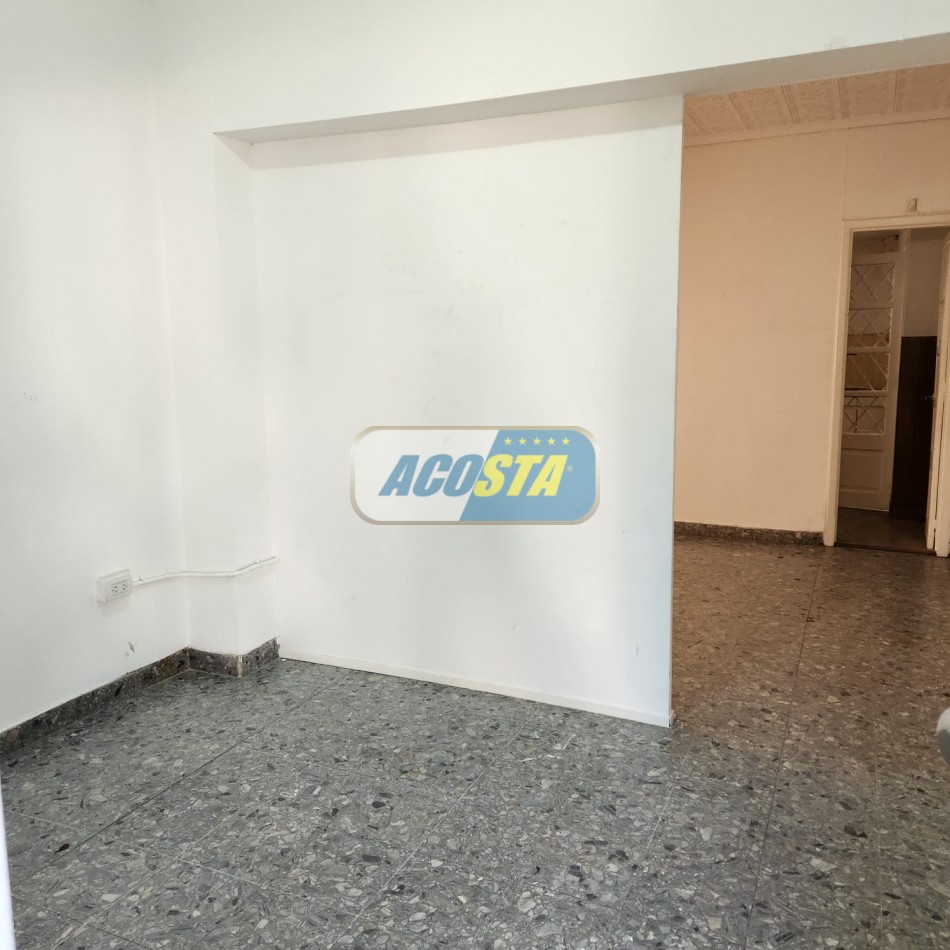ALQUILER PH 4 AMBIENTES, EXCLUSIVO USO COMERCIAL, BARRIO NAON