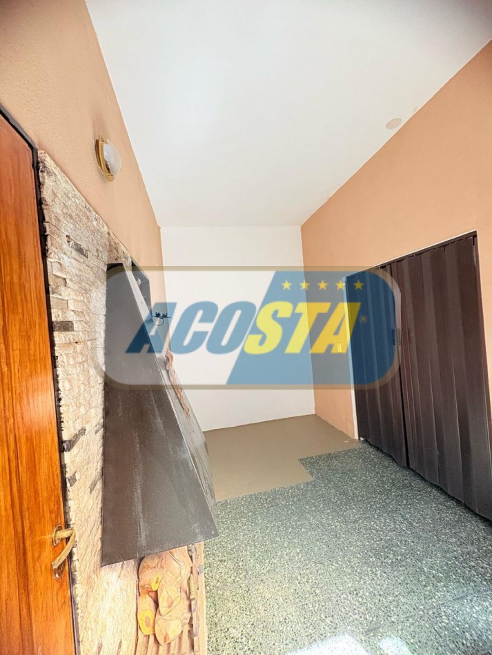 ALQUILER DTO 2 AMBIENTES Y MEDIO, CON PATIO, SIN EXPENSAS, AV. E. CASTRO