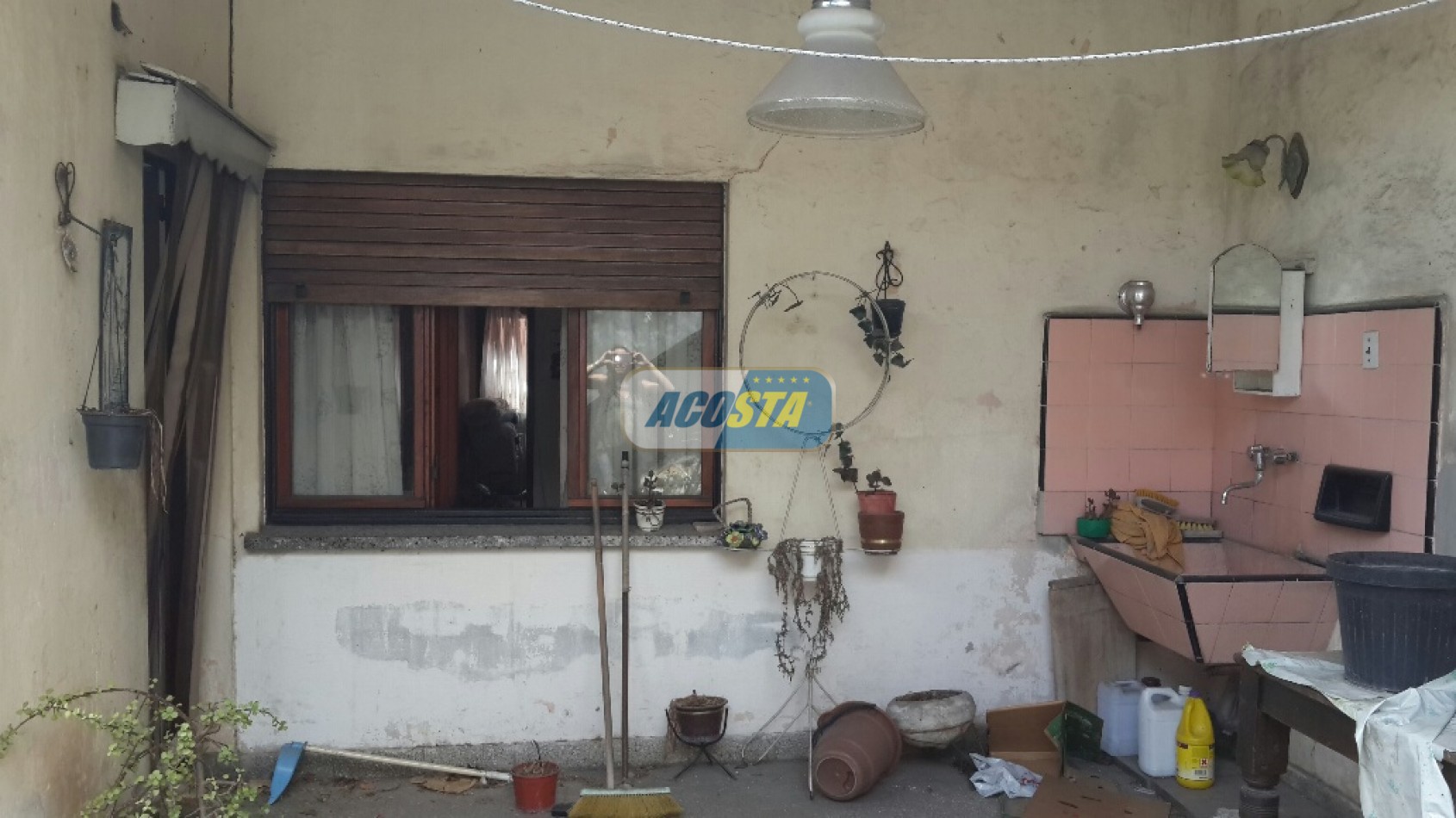 PH DE 3 AMBIENTES EN PB AL FONDO CON JARDIN Y TERRAZA