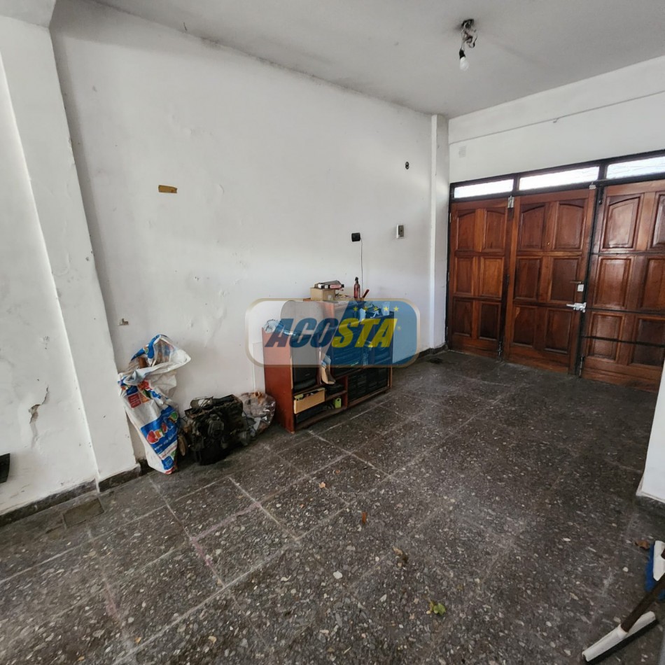 CASA 4 AMBIENTES CON PATIO, GARAGE Y TERRAZA CON PARRILLA