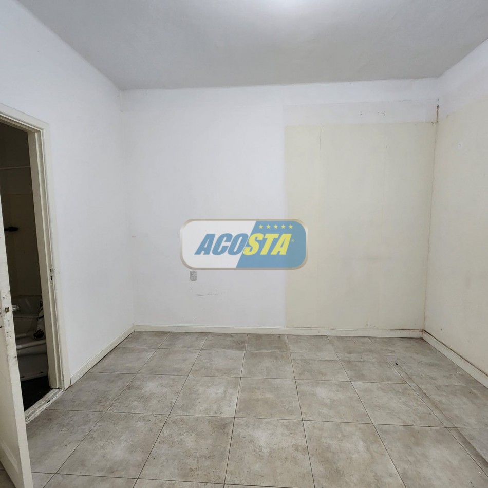 ALQUILER PH 4 AMBIENTES, EXCLUSIVO USO COMERCIAL, BARRIO NAON