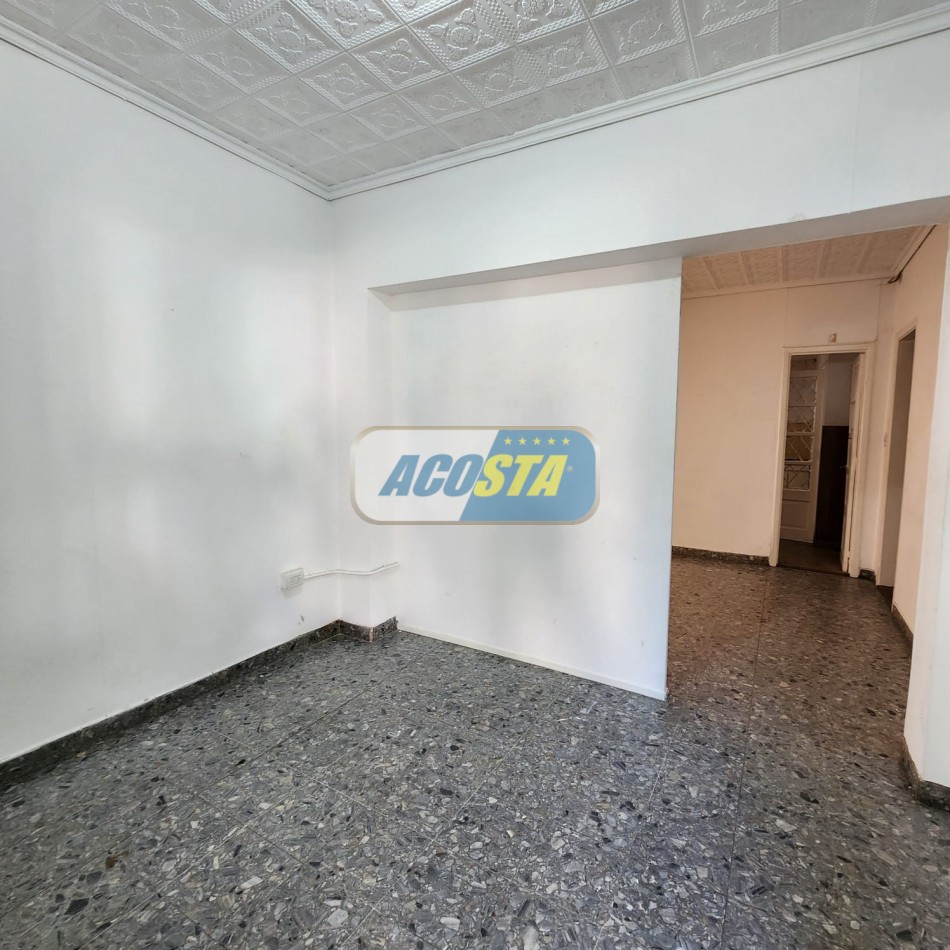 ALQUILER PH 4 AMBIENTES, EXCLUSIVO USO COMERCIAL, BARRIO NAON