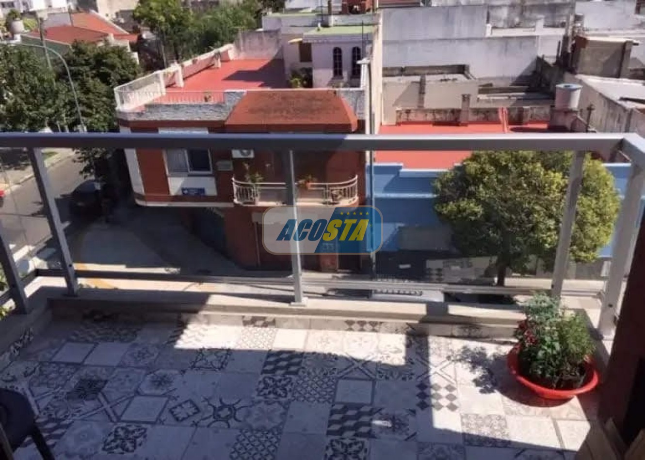 DEPARTAMENTO 2 AMBIENTES, AL FRENTE CON BALCON, APTO CREDITO
