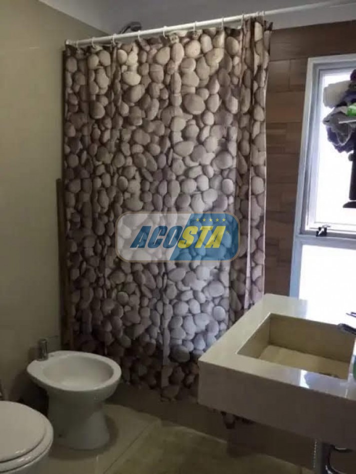 DEPARTAMENTO 2 AMBIENTES, AL FRENTE CON BALCON, APTO CREDITO