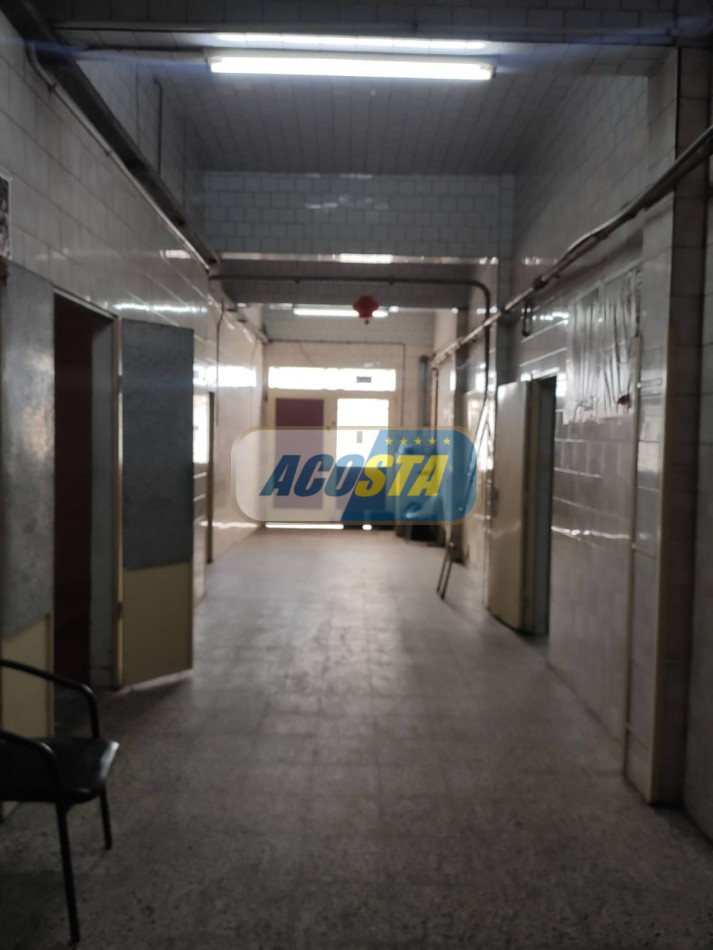 ALQUILER, GALPON 380M2, MIX. I, A MTS. AV. J. B. ALBERDI