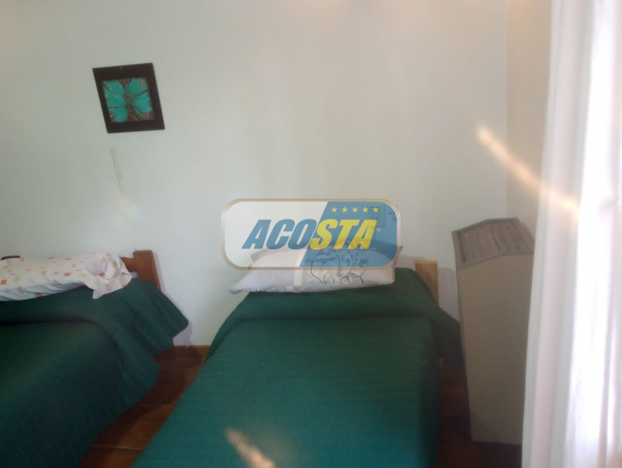 HERMOSA CASA, MAR AZUL, MAS DTO 2 AMB, A 300 MTS DE LA PLAYA