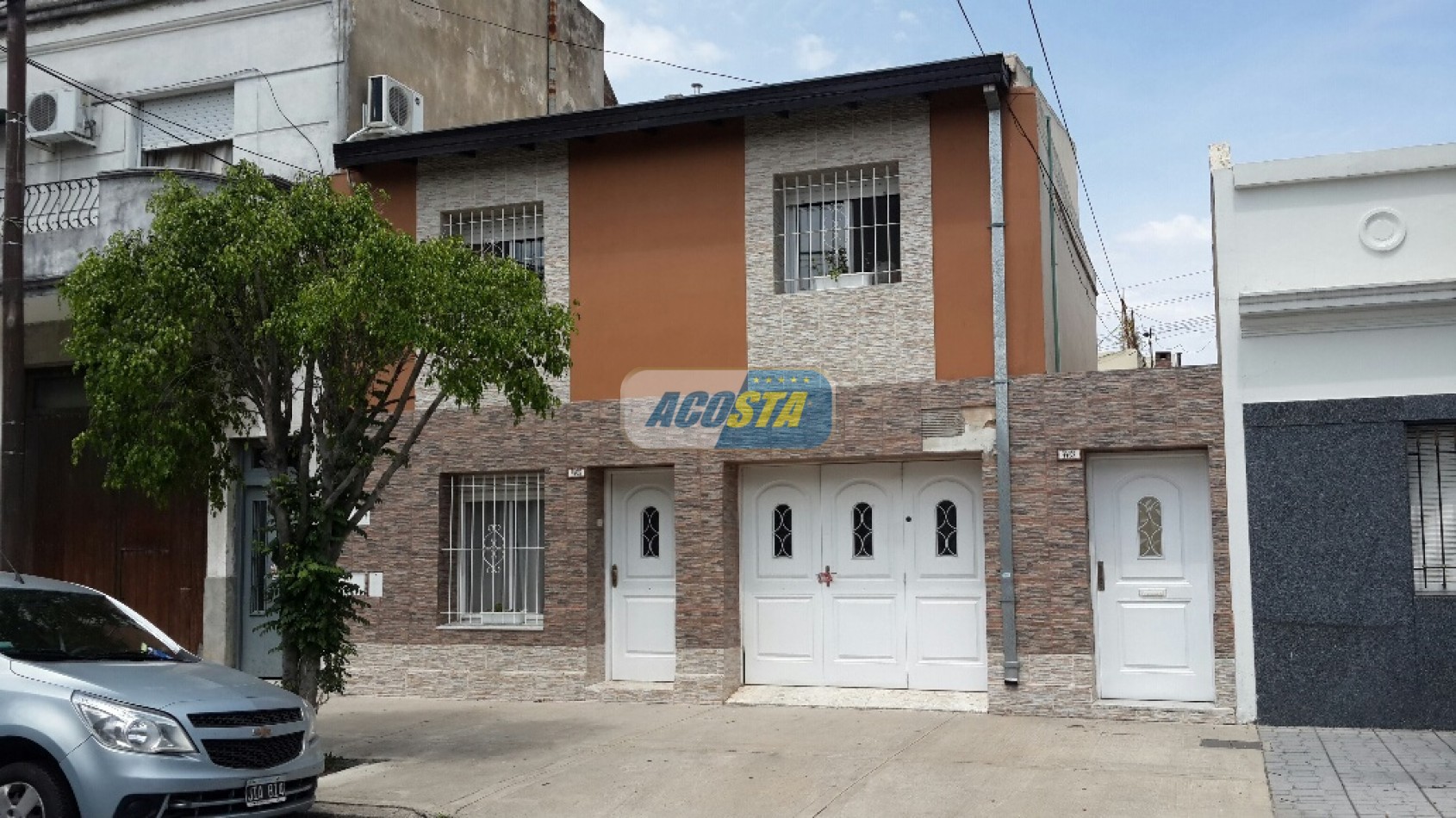 PH DE 3 AMBIENTES EN PB AL FONDO CON JARDIN Y TERRAZA