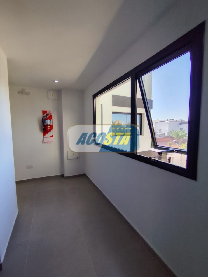 DEPARTAMENTO 2 AMBIENTES A ESTRENAR,  CON BALCON, DE CATEGORIA