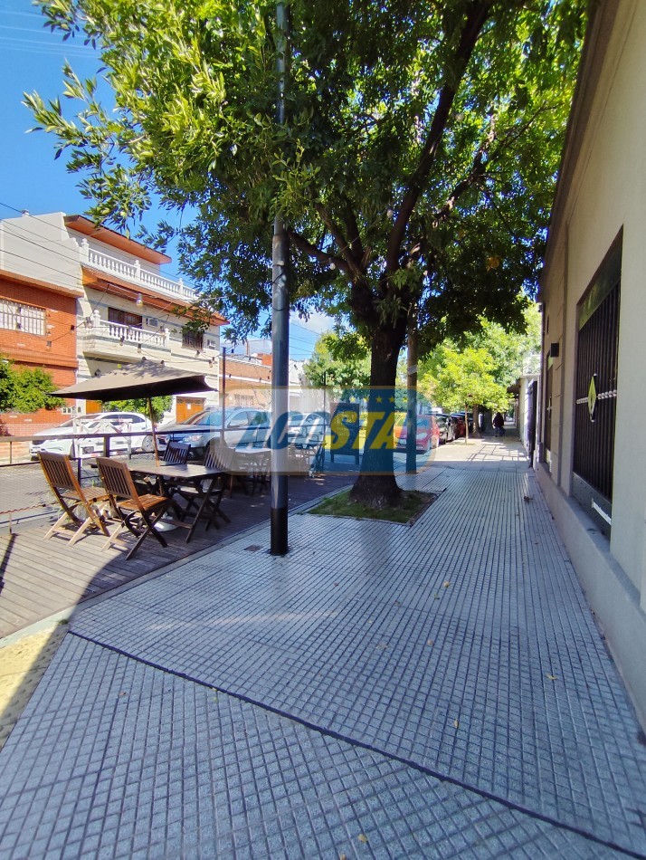 VENTA FONDO DE COMERCIO, HERMOSA PARRILLA A NUEVO, A MTS CTRO COMERCIAL MATADEROS