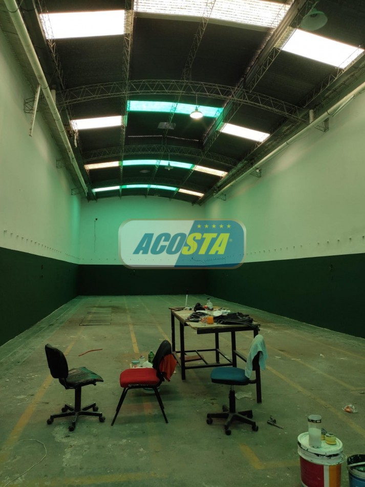 ALQUILER GALPON 375 M2,. MIXTURA I, A MTS. AV. J. B. ALBERDI