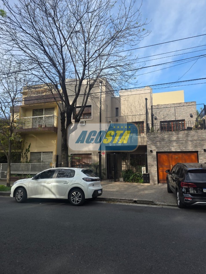 EXCELENTE CASA DE 4 AMBIENTES EX-MUNICIPAL