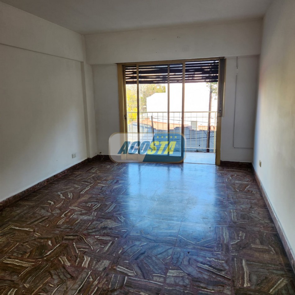 ALQUILER 2 AMB. AL FTE. CON BALCON A MTS. ALBERDI