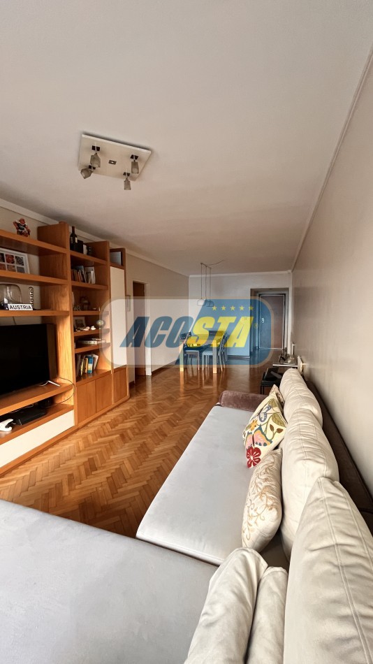 DEPARTAMENTO 4 AMBIENTES CON DEPENDENCIA