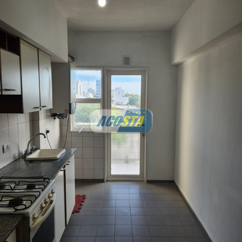 ALQUILER DEPARTAMENTO 3 AMBIENTES CON BALCON, TORRES SOL DE LURO