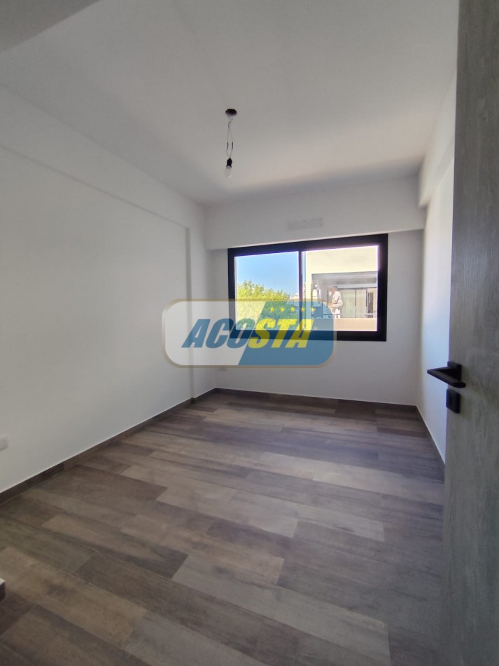 DEPARTAMENTO 2 AMBIENTES A ESTRENAR,  CON BALCON, DE CATEGORIA